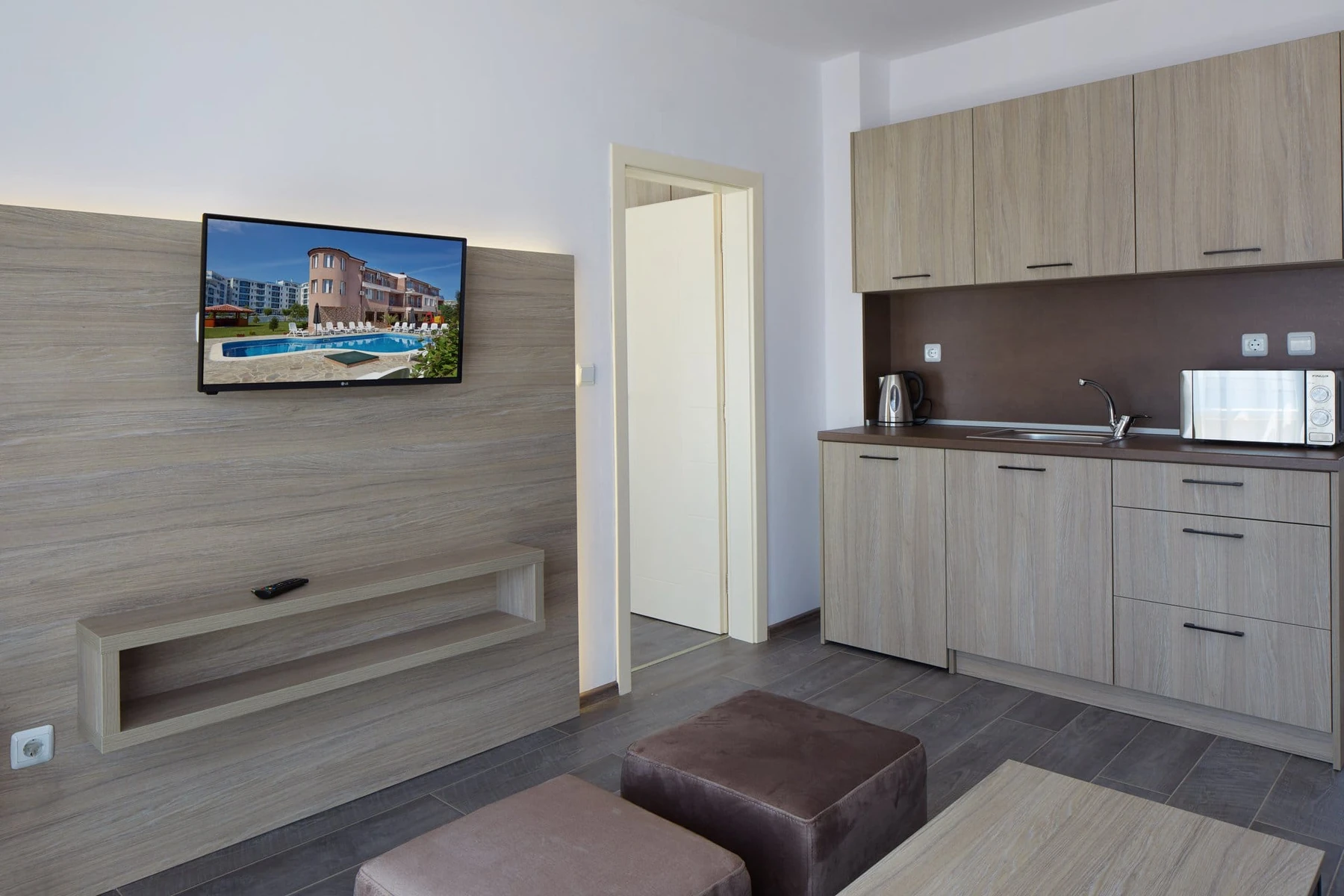 photo 4 – Апарт хотел Москояни Несебър – Apart hotel Moskoyani Nesebar