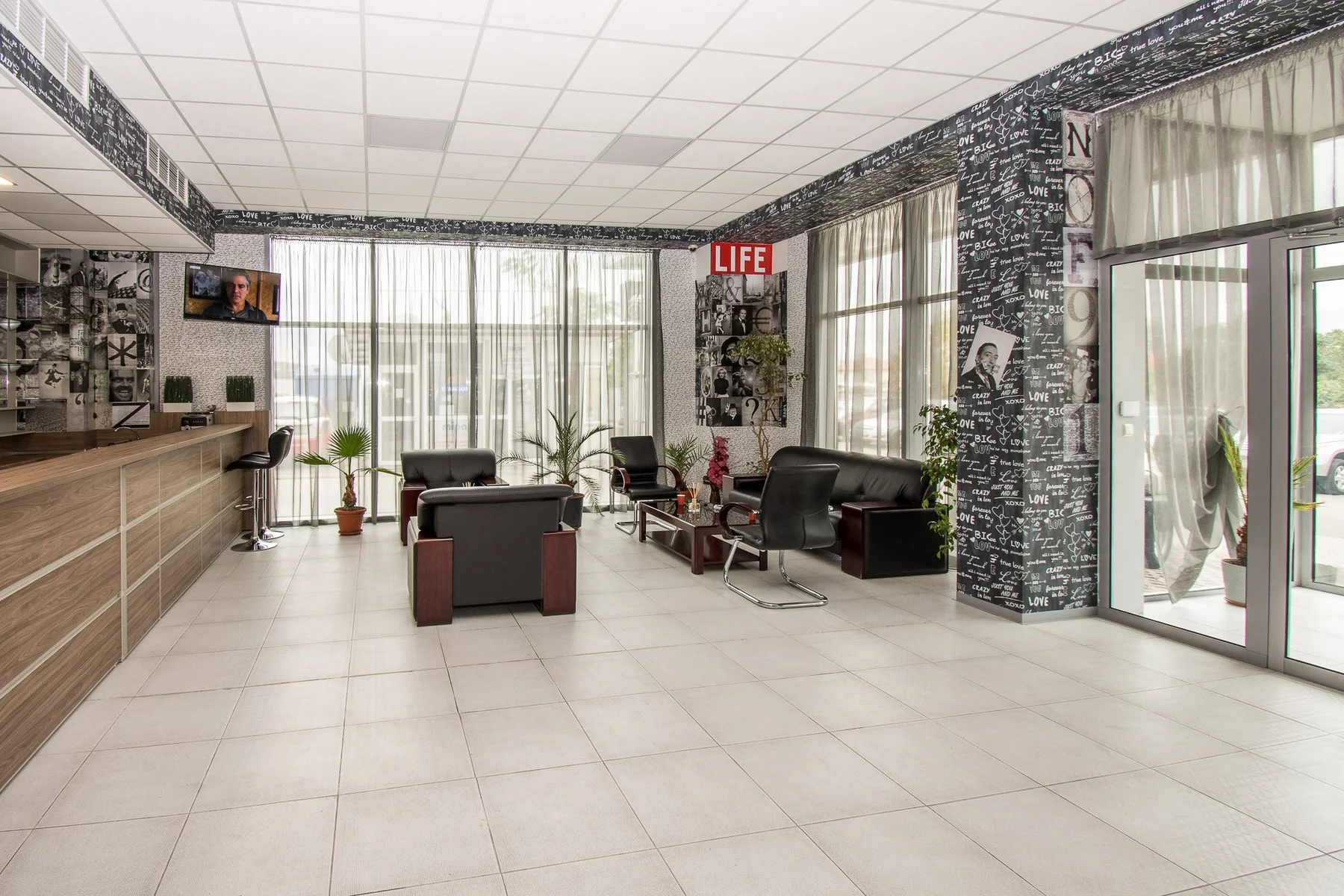 photo 2 – Хотел Сити Бургас – City Hotel Burgas