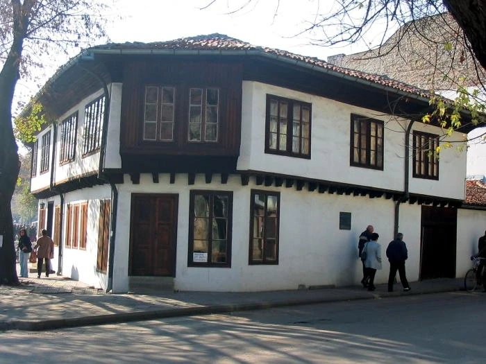 photo 3 – Исторически музей Севлиево