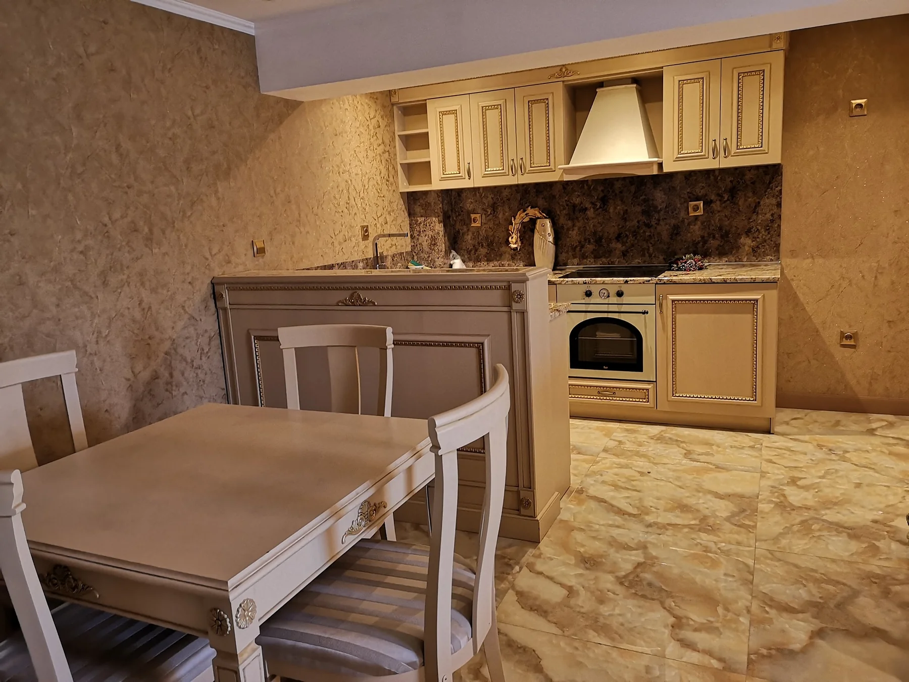 fotografie 3 – Y&Y furniture – Y&Y Мебели – Я и Я ФЮРНИЧЪР ЕООД